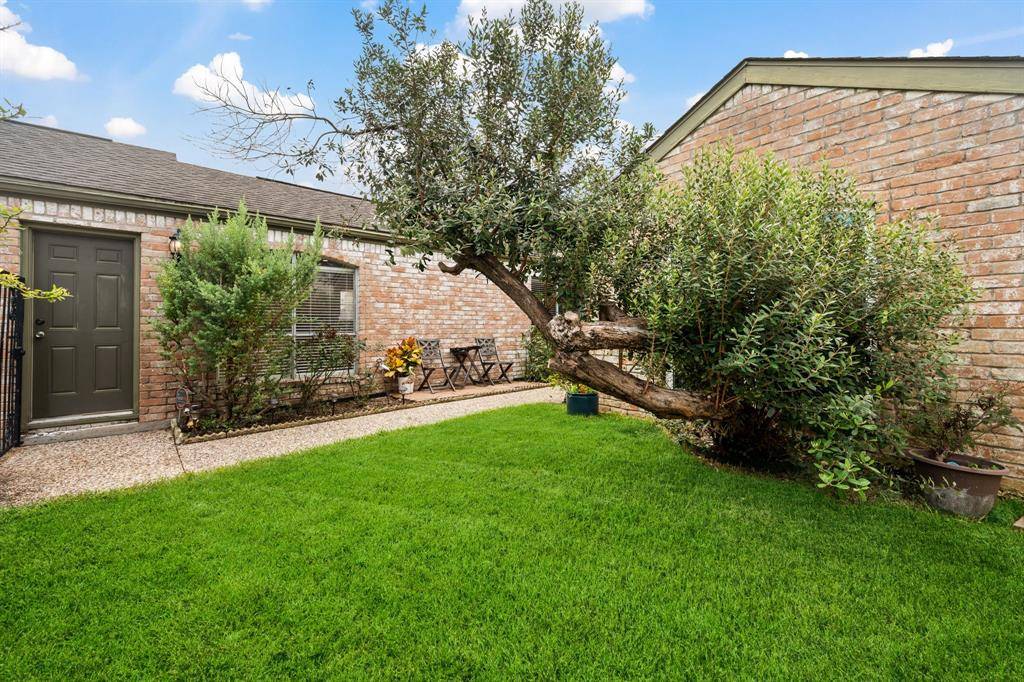 Houston, TX 77071,7822 Rollingbrook DR