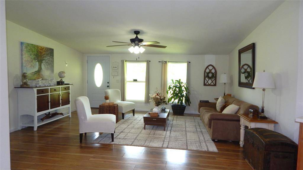 Liberty, TX 77575,142 County Road 1332