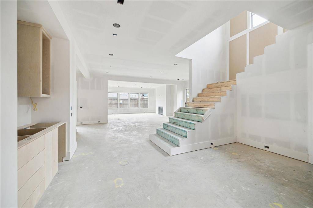 Houston, TX 77018,1710 Ebony LN