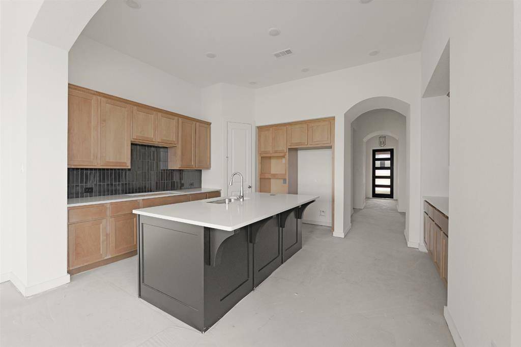 Conroe, TX 77302,18314 Cubist CT