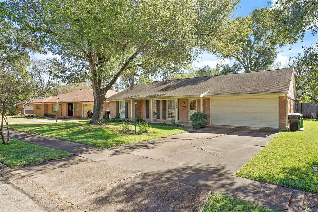 Houston, TX 77096,5443 Redstart ST