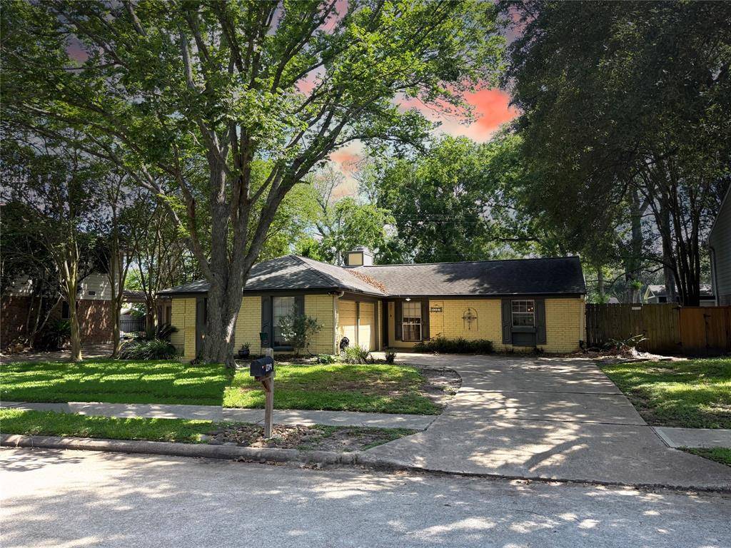 Pearland, TX 77581,2319 Colleen DR