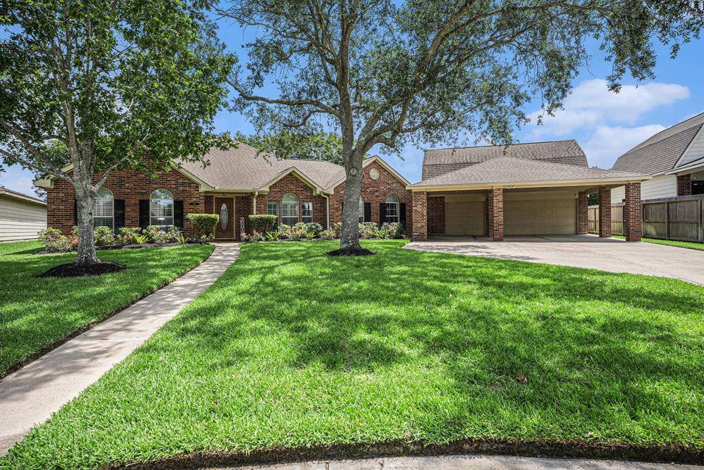 League City, TX 77573,400 Scarlet Sage DR