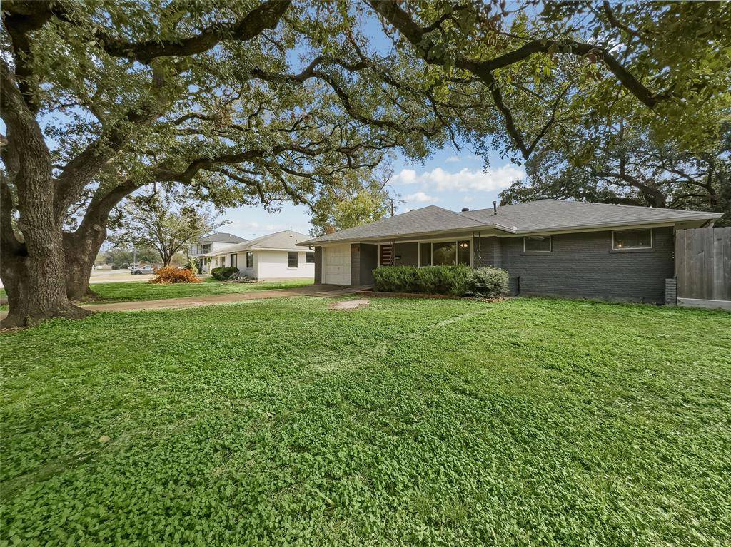 Houston, TX 77018,4234 TC Jester BLVD