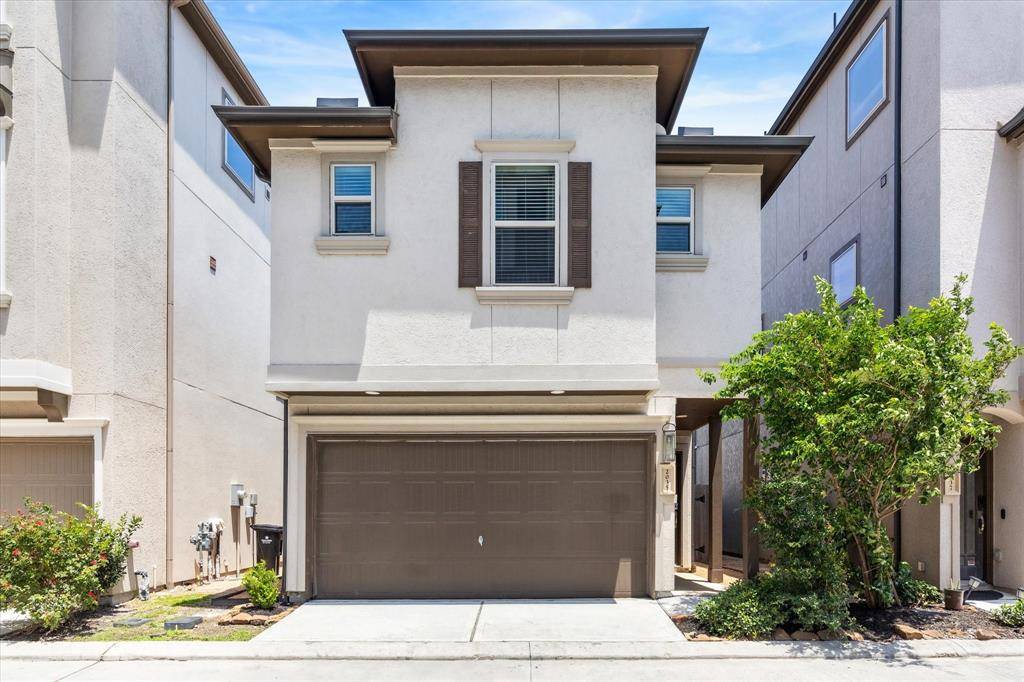 Houston, TX 77091,2035 Paul Quinn ST