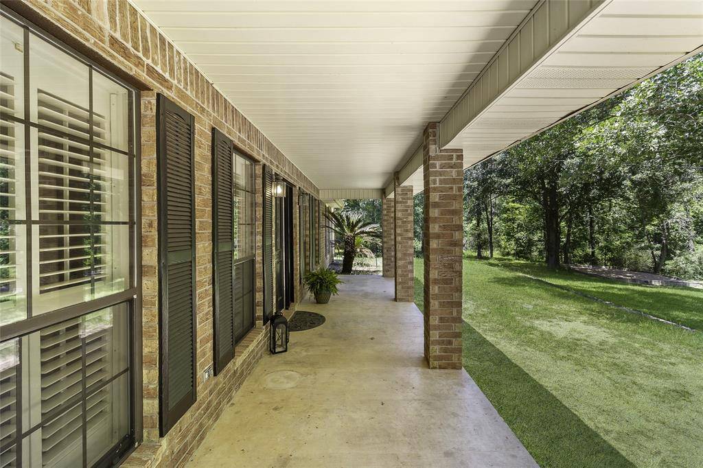 Livingston, TX 77351,526 PEBBLE CREEK