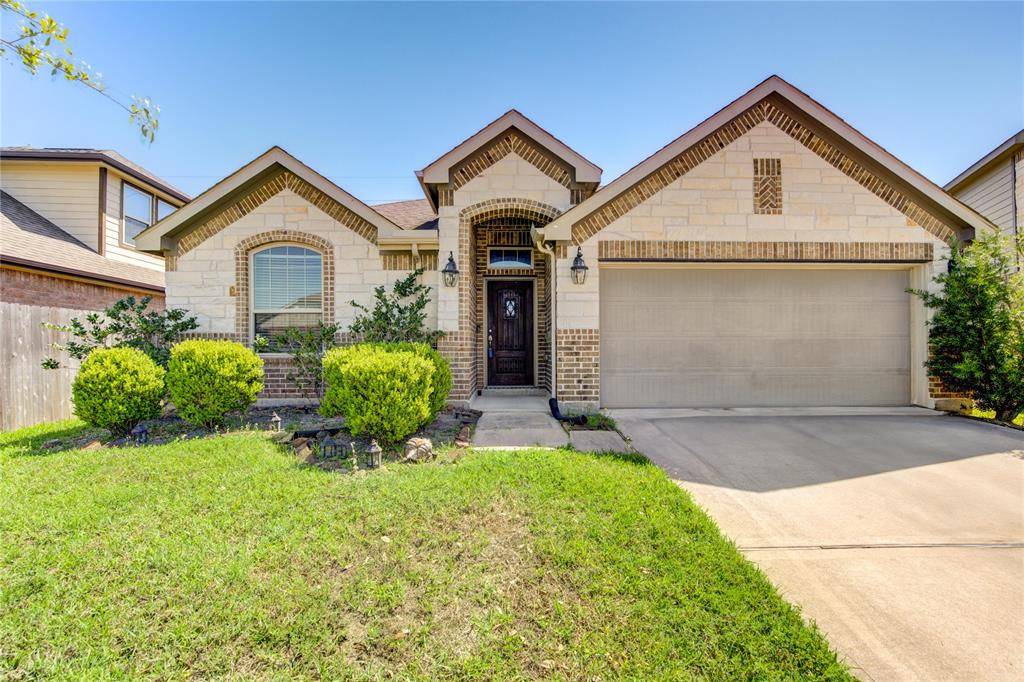 Rosharon, TX 77583,4519 Apple Point LN