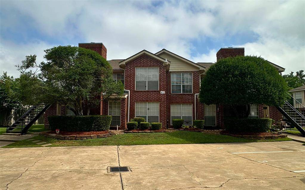 Houston, TX 77092,7120 Cole Creek DR