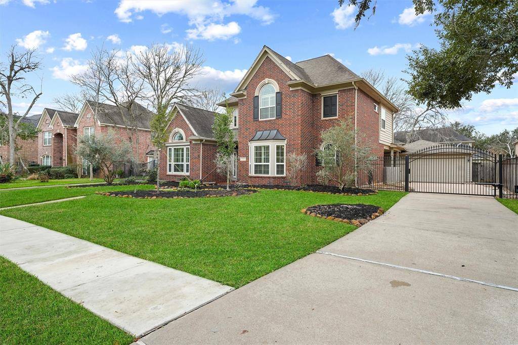 Sugar Land, TX 77479,1507 Forest Bend DR