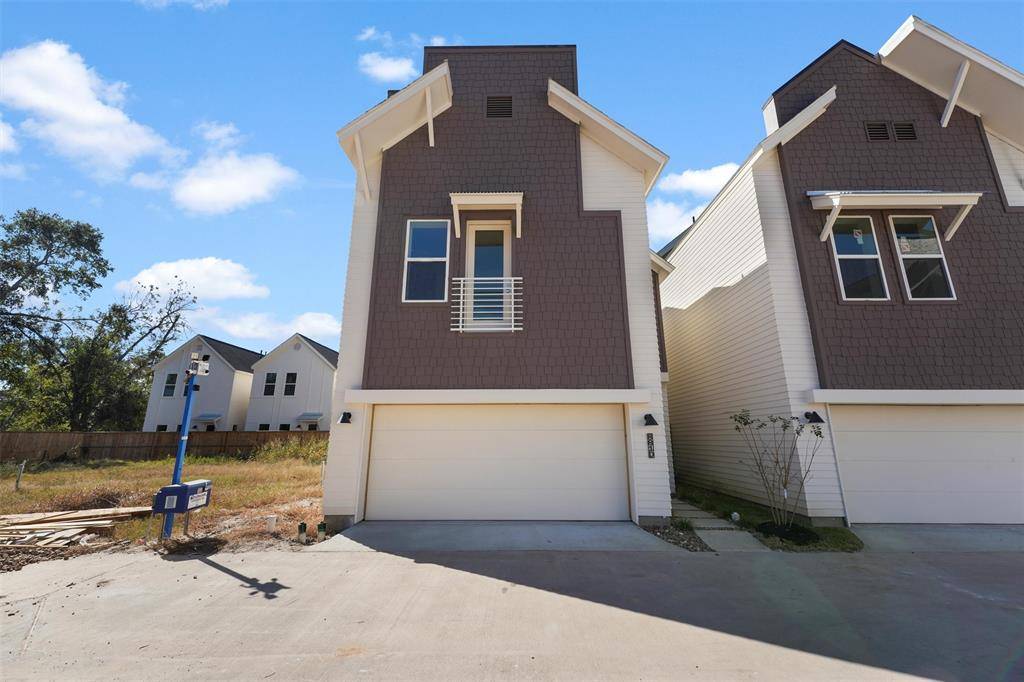 Houston, TX 77091,881 Rachel ST #E