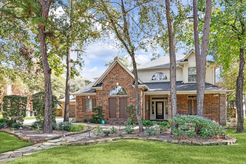 The Woodlands, TX 77381,2 Great Laurel CT