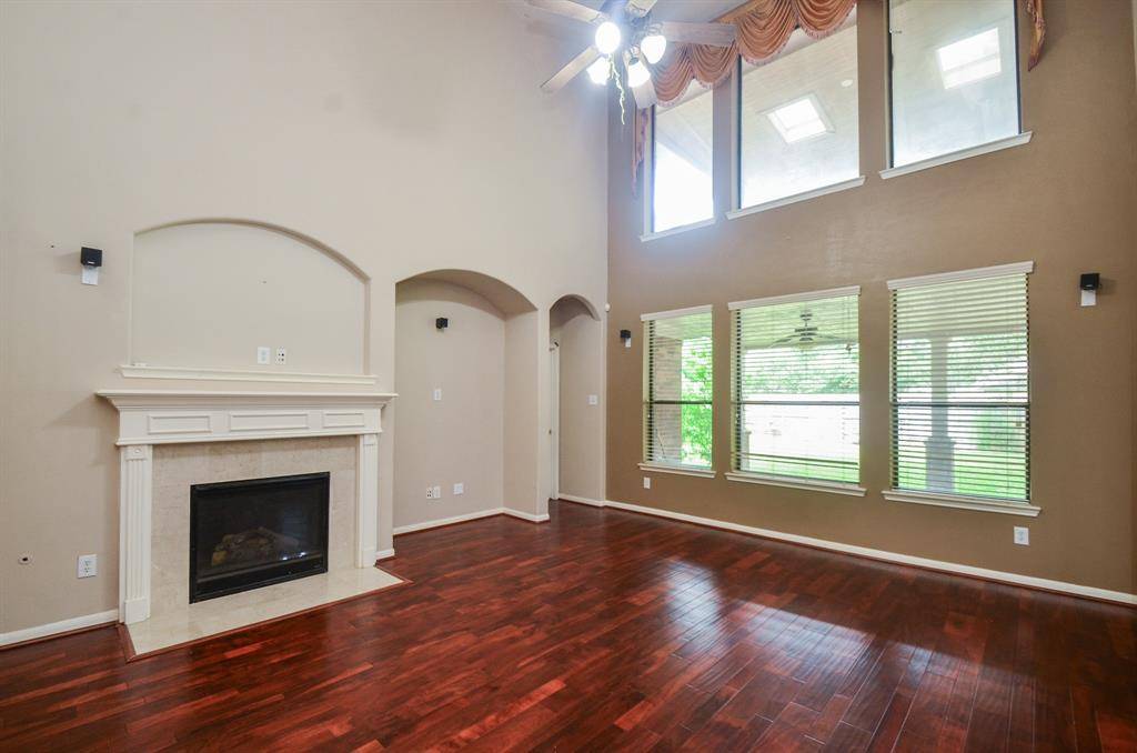 Sugar Land, TX 77479,1202 Ancrum Hill LN