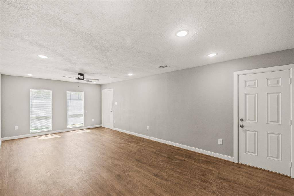 Pasadena, TX 77506,1111 Johnson ST
