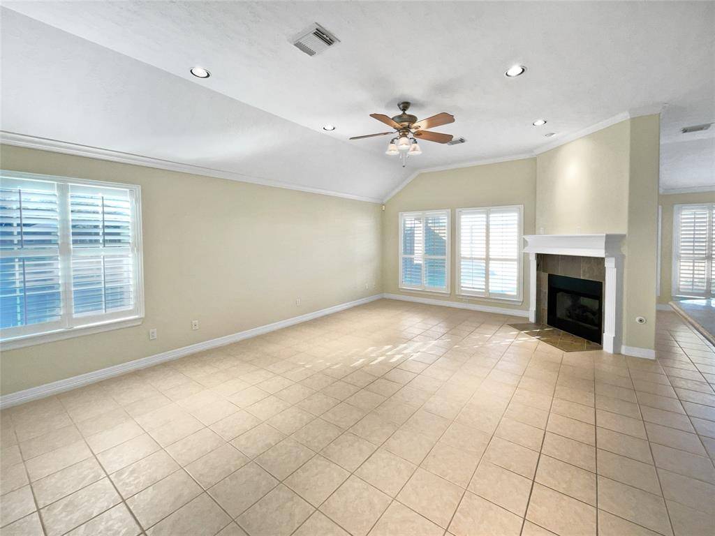 Houston, TX 77035,11114 Waxwing ST
