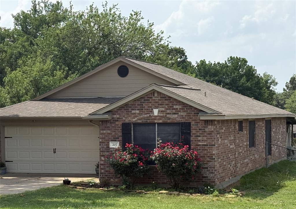 Montgomery, TX 77356,207 Leisure LN
