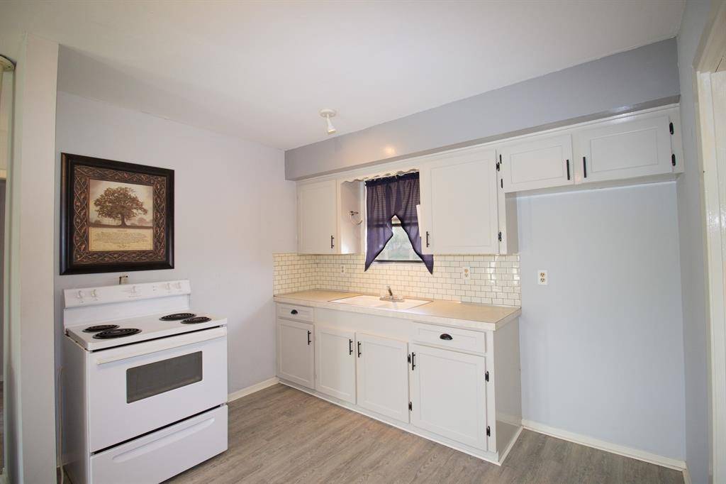 Hempstead, TX 77445,1936 10th ST