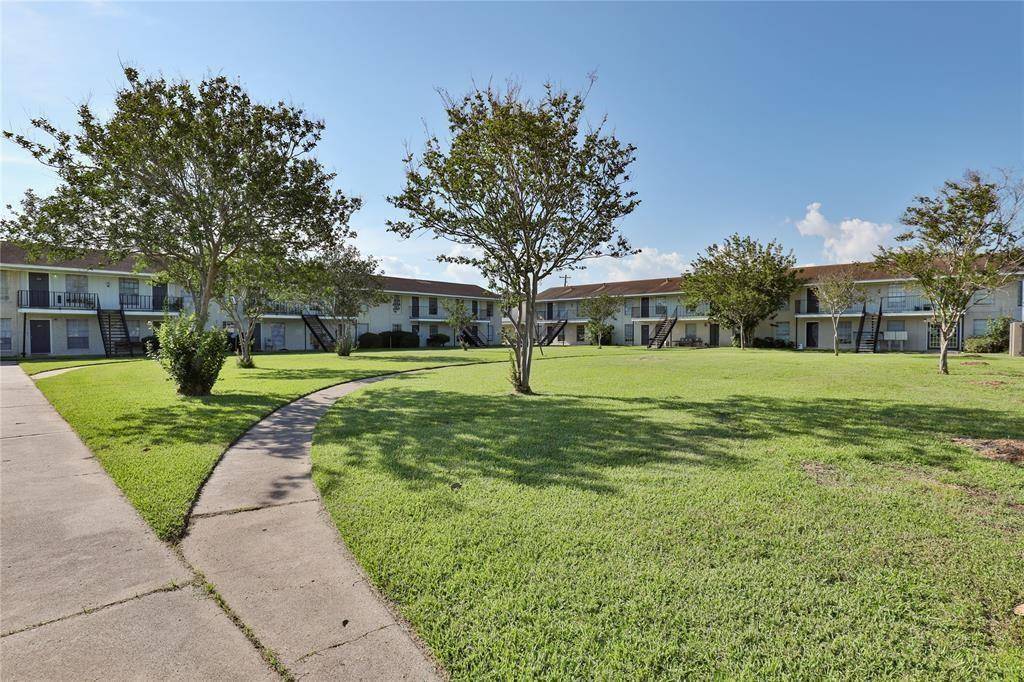 Freeport, TX 77541,310 Yaupon ST #610