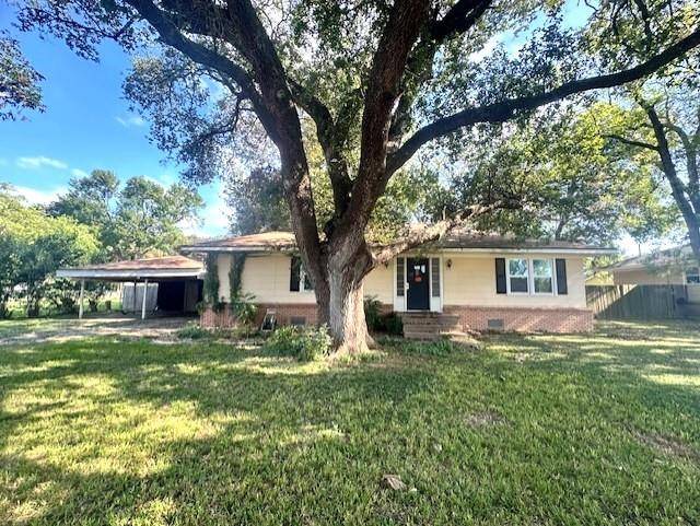 Wharton, TX 77488,515 Breezy LN
