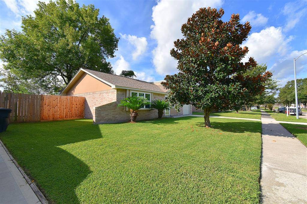 Humble, TX 77396,10630 Thorncliff DR