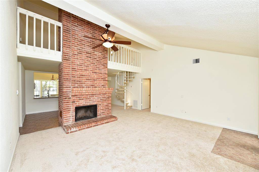 Sugar Land, TX 77479,2035 Shorewood LN