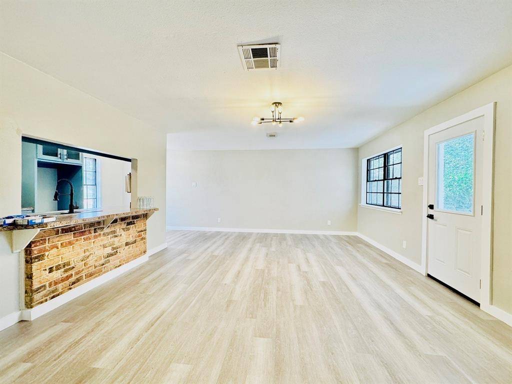 Houston, TX 77049,17114 Sunshine ST