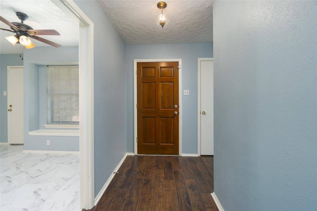 League City, TX 77573,2902 Laurelridge DR