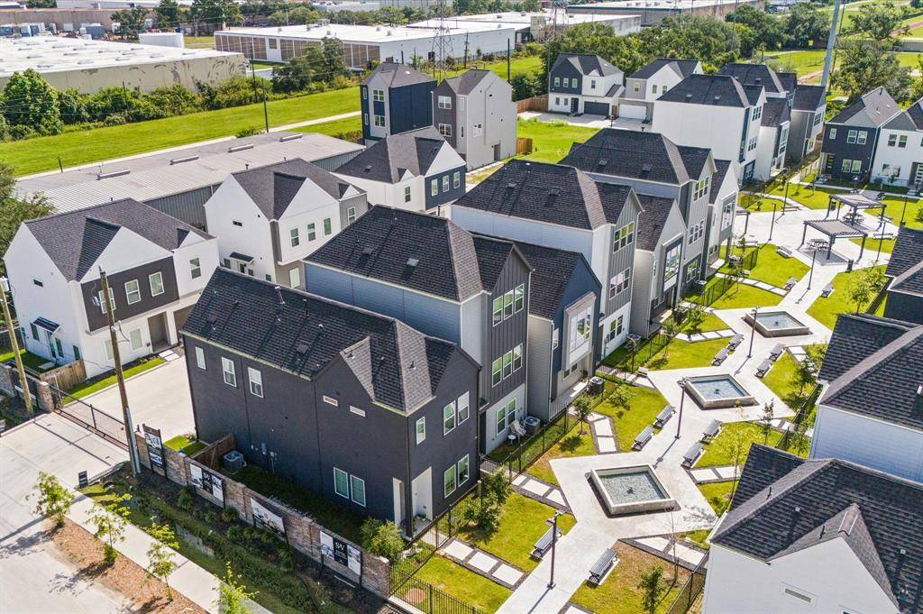 Houston, TX 77055,2213 Springwood Vista LN