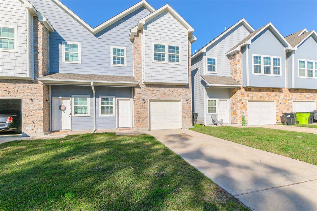 Rosenberg, TX 77471,3211 Avenue O