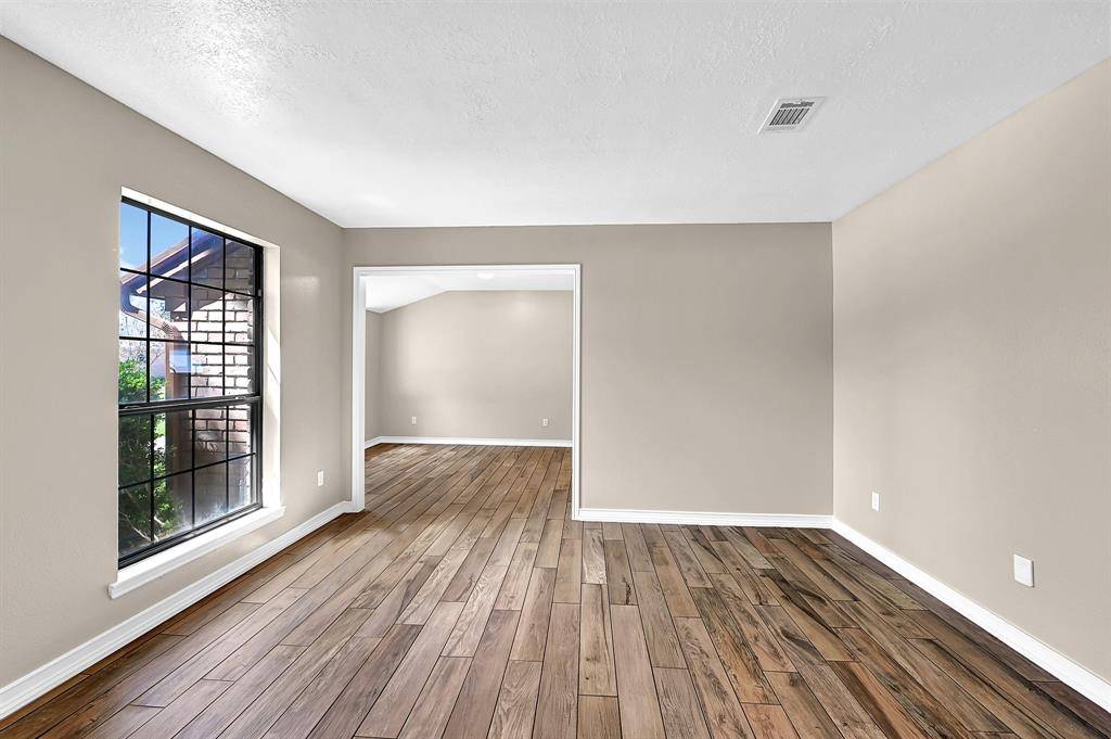 Houston, TX 77095,8414 Forestside LN