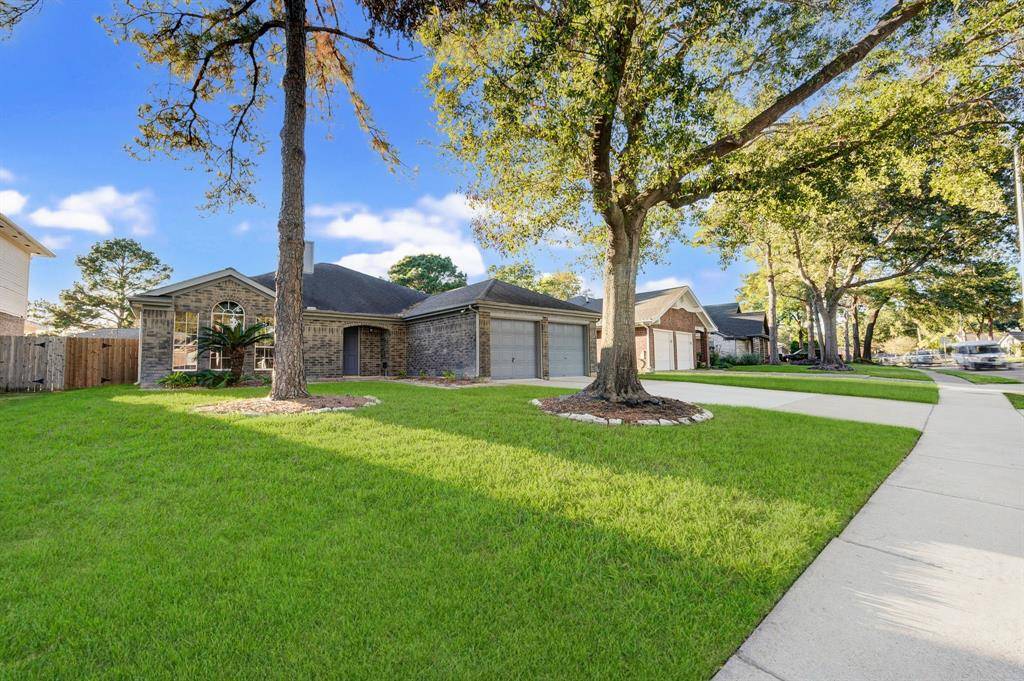 Houston, TX 77095,7707 Hudson Oaks DR