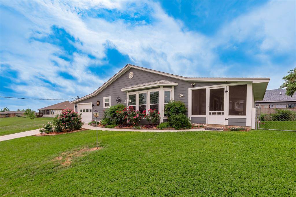 Onalaska, TX 77360,396 S Oak Lee DR