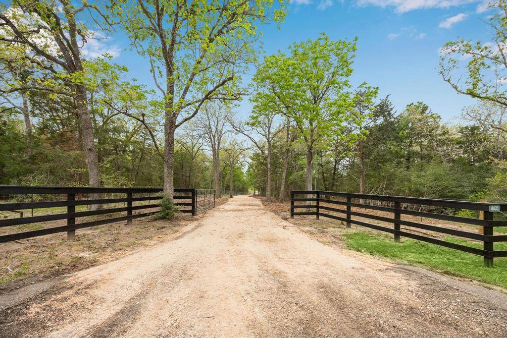 Brenham, TX 77833,4431 Old Navasota Rd