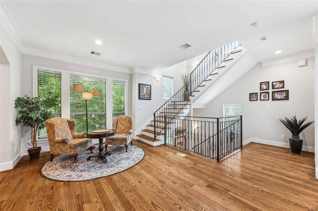 Houston, TX 77007,234 Knox ST