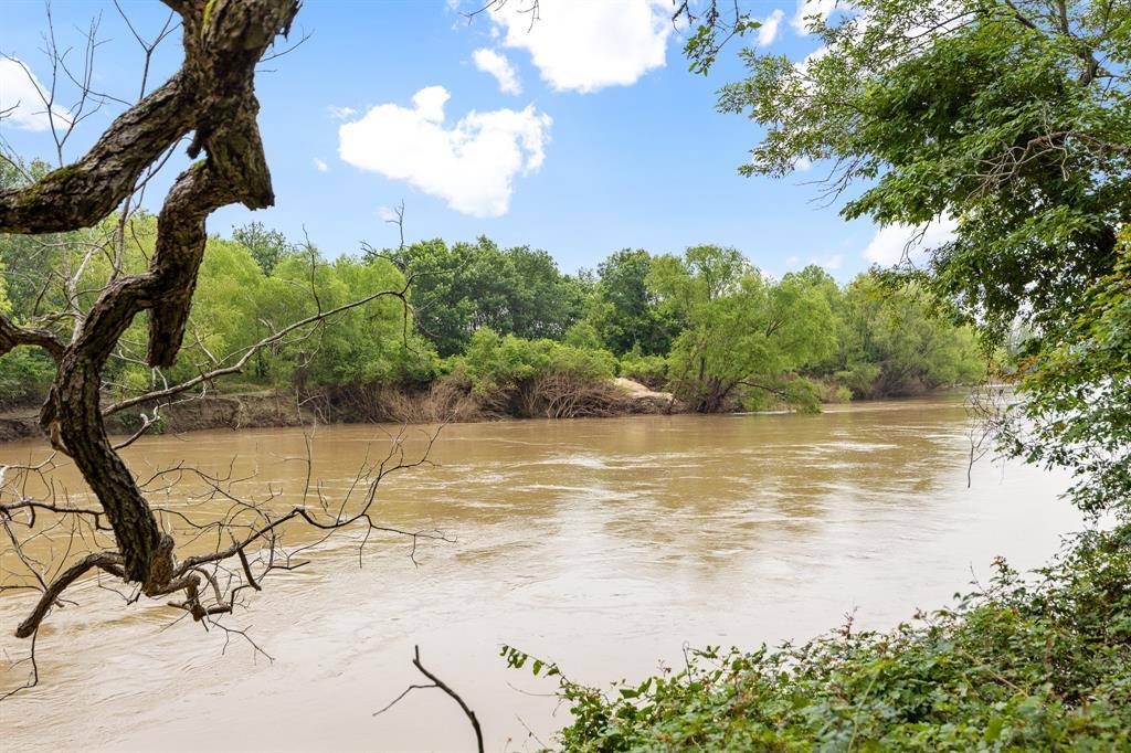 Kerens, TX 75144,16650 NE CR 3010 RD NE