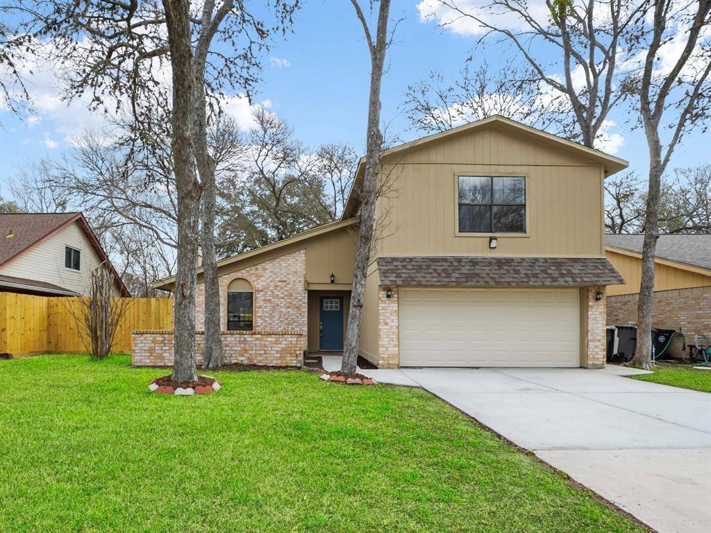 Sugar Land, TX 77498,1238 Pinecroft DR