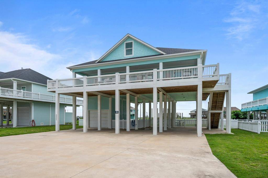 Crystal Beach, TX 77650,3025 Carioca