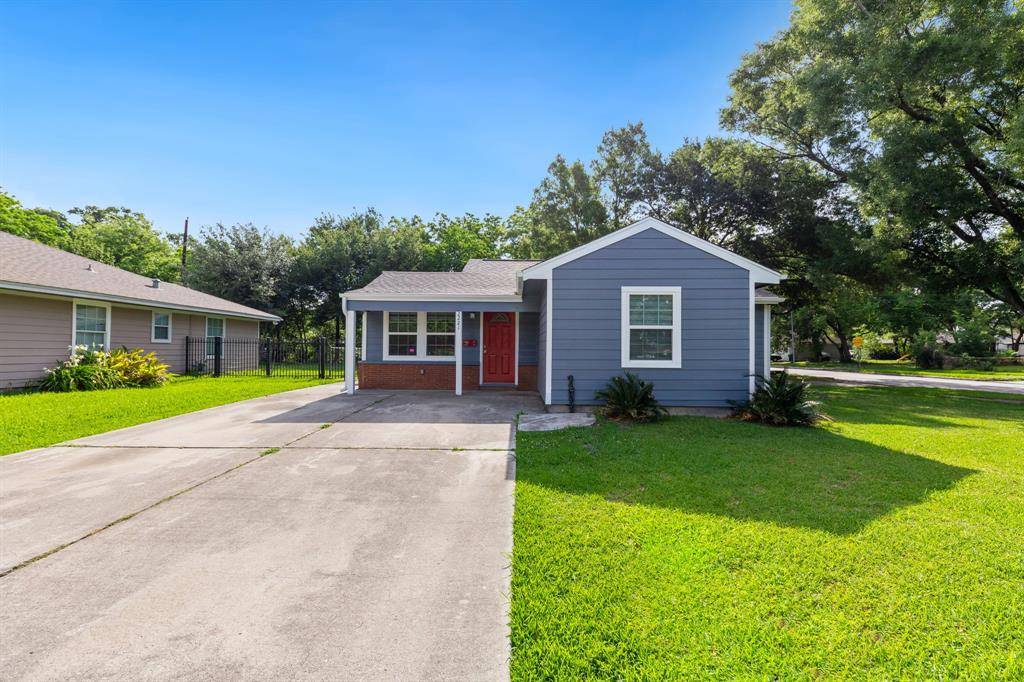 Pasadena, TX 77502,2221 View ST