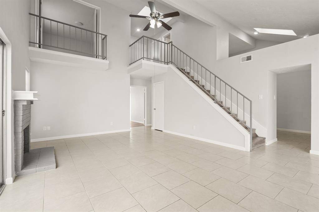 Houston, TX 77099,11843 Fairpoint DR
