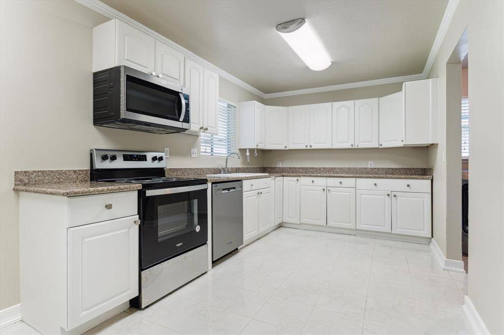 Houston, TX 77055,9711 Long Branch Lane LN