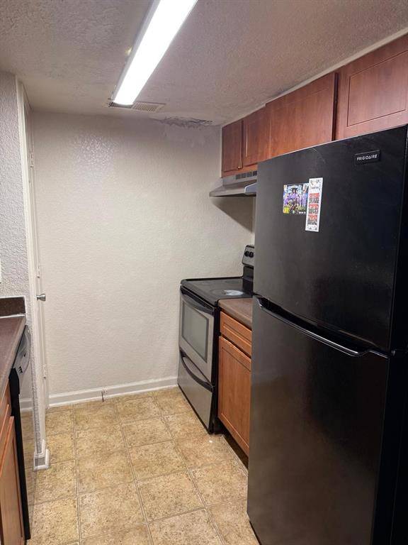Houston, TX 77071,8100 Creekbend DR #170