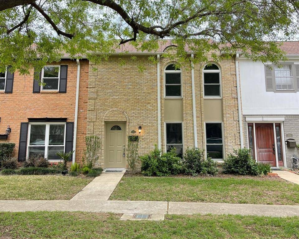 Houston, TX 77079,1352 Country Place DR