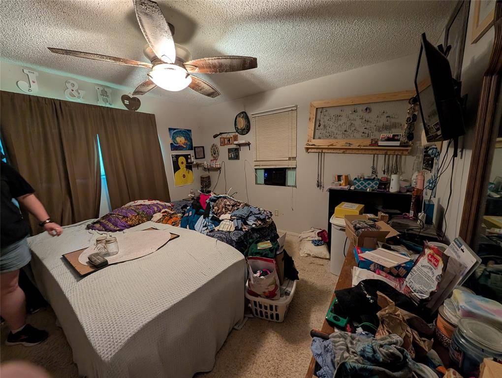 Livingston, TX 77351,384 Lucille DR