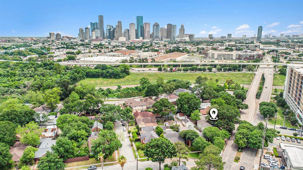 Houston, TX 77009,2316 Watson ST