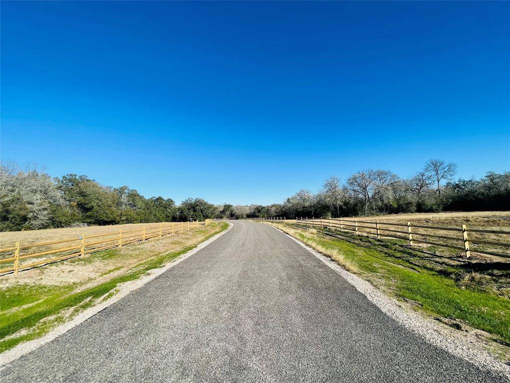 La Grange, TX 78945,11 Woodland Meadows LN