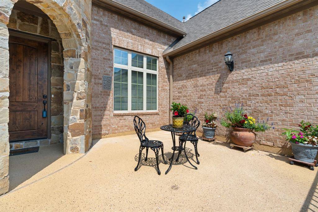 Montgomery, TX 77316,114 Pacific Grove DR