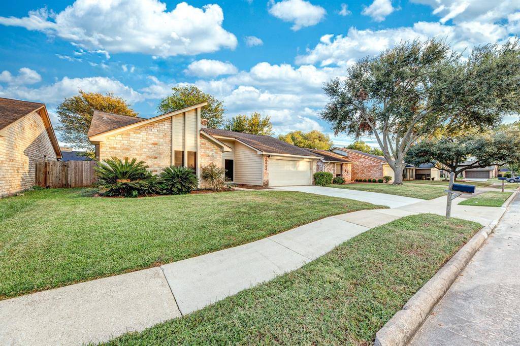 Sugar Land, TX 77479,2543 Sage Brush LN