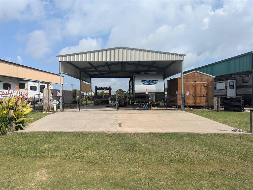Crystal Beach, TX 77650,1815 Honeysuckle