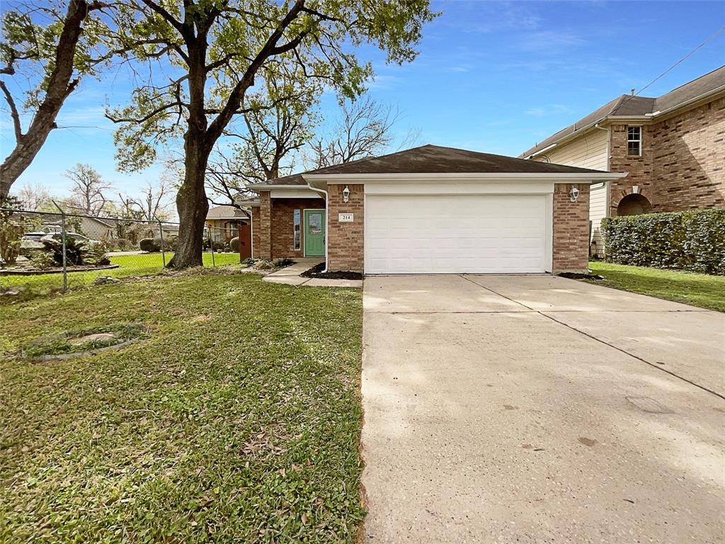 Houston, TX 77076,214 John Alber RD