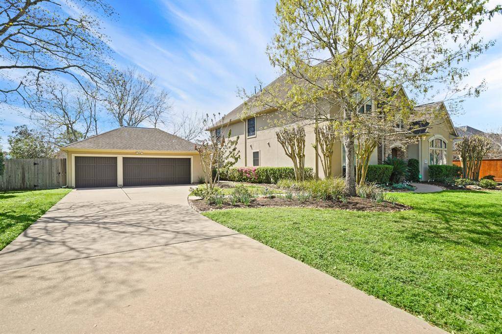 Friendswood, TX 77546,903 Shady Bend LN