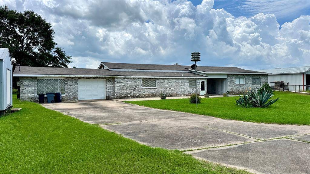 Livingston, TX 77351,430 Hooks RD
